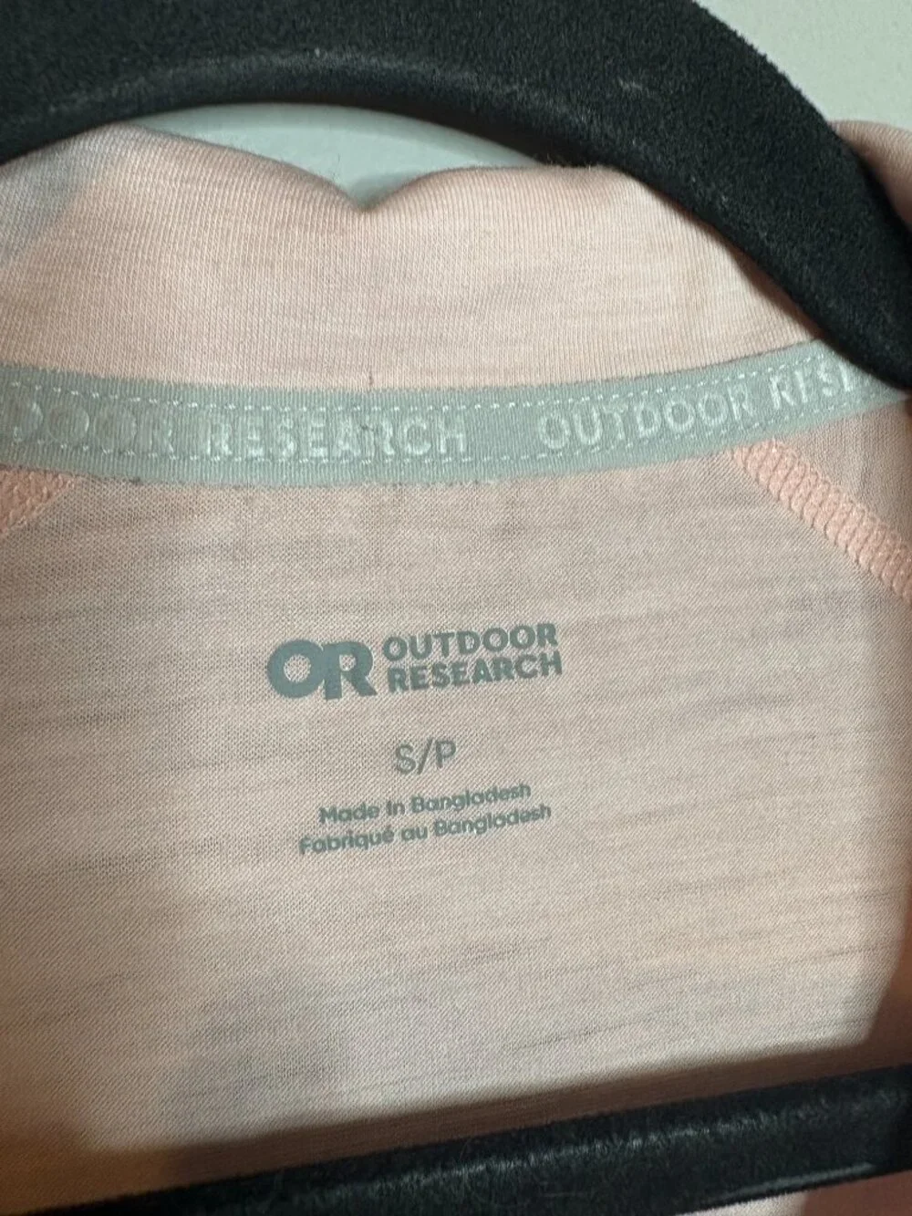 Outdoor Research blush pink wool blend half zip pullover - Picture 3 of 5